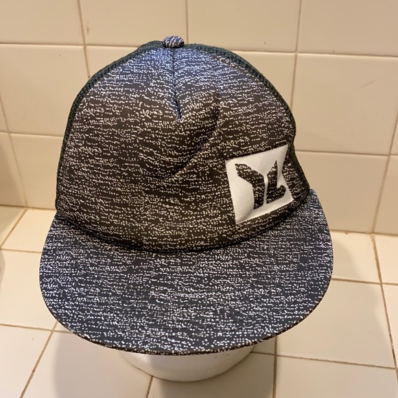 Young life store baseball style hat - Picture 1 of 7